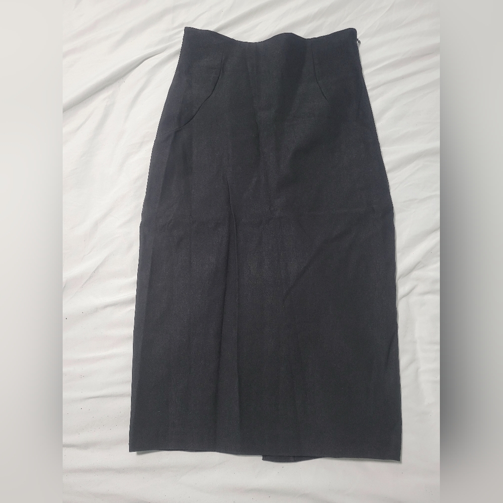 Papaya Elegant Black Midi Skirt